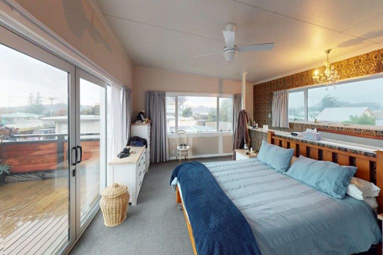 Photo of property in 31 Kauwhata Street, Himatangi Beach, Foxton, 4891