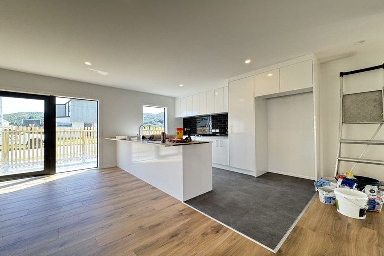 Photo of property in 15 Te Ara O Toroa, Wainuiomata, Lower Hutt, 5014
