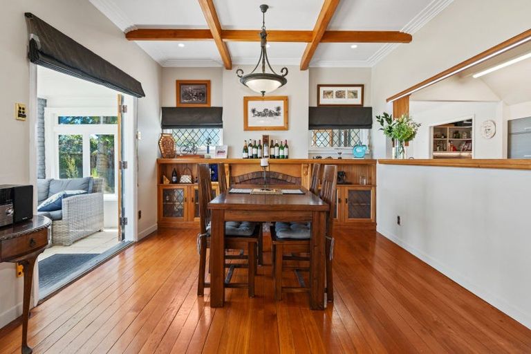 Photo of property in 25 Willow Avenue, Hannahs Bay, Rotorua, 3010