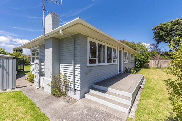 Photo of property in 40 Francis Road, Paraparaumu Beach, Paraparaumu, 5032