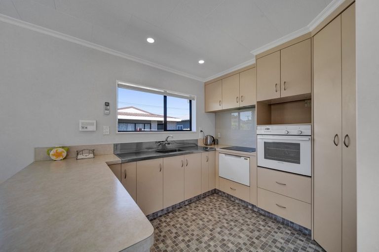 Photo of property in 1 Price Street, Westown, New Plymouth, 4310