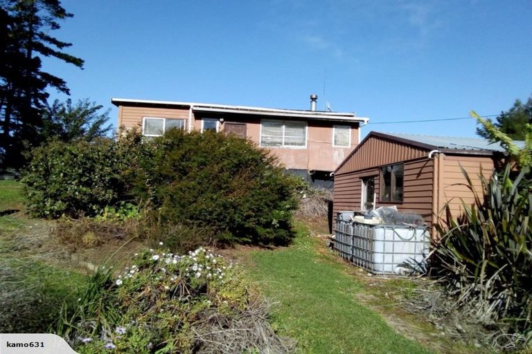 Photo of property in 38 Ocean Beach Road, Whangarei Heads, Whangarei, 0174