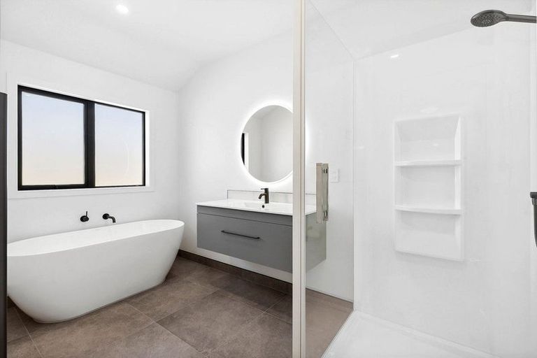 Photo of property in 57b Weldene Avenue, Glenfield, Auckland, 0629