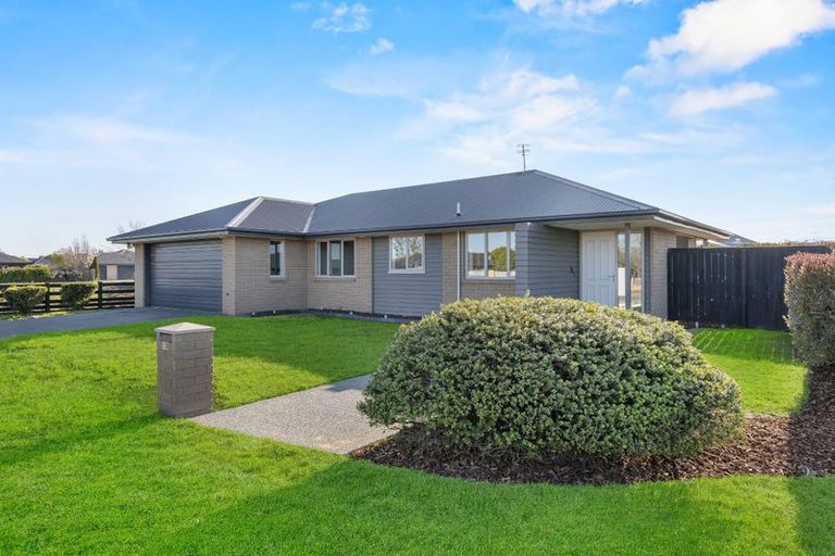 Photo of property in 70 Brookside Road, Rolleston, 7614