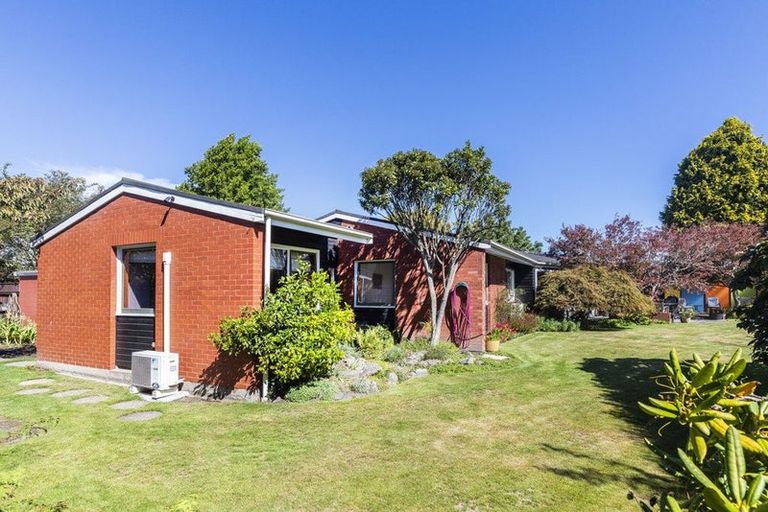 Photo of property in 24b Harrowdale Drive, Avonhead, Christchurch, 8042