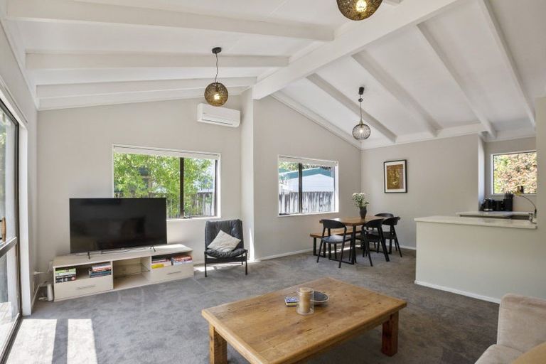 Photo of property in 3/28 Harris Road, Mount Wellington, Auckland, 1051