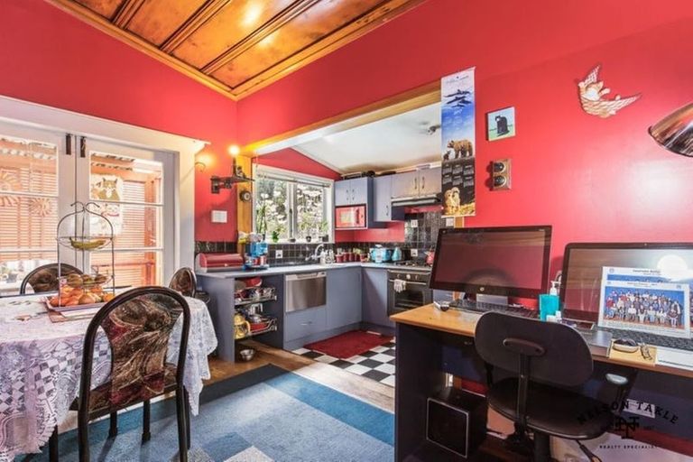 Photo of property in 120 Settlement Road, Papakura, 2110