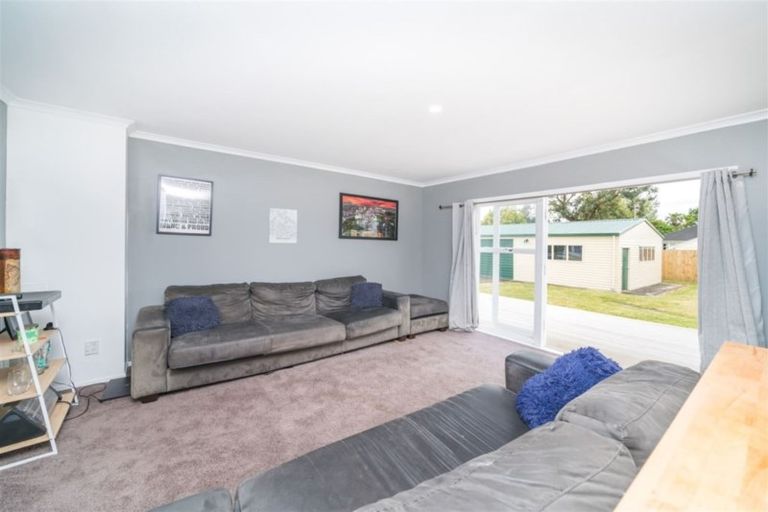 Photo of property in 15 Cardiff Street, Awapuni, Palmerston North, 4412