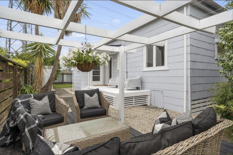 Photo of property in 194 Greerton Road, Greerton, Tauranga, 3112
