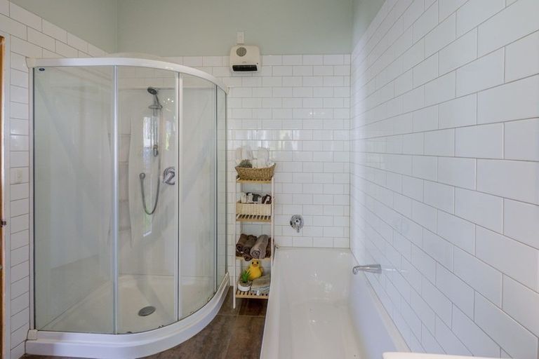 Photo of property in 167 Huia Street, Waikanae, 5391