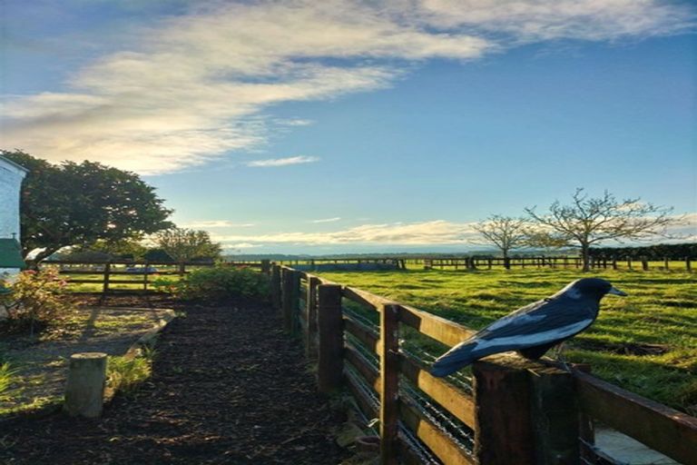 Photo of property in 1440 Martinborough Masterton Road, Gladstone, Masterton, 5884