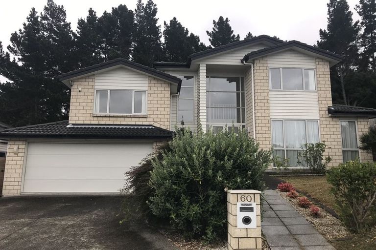 Photo of property in 60 Harrowglen Drive, Northcross, Auckland, 0630