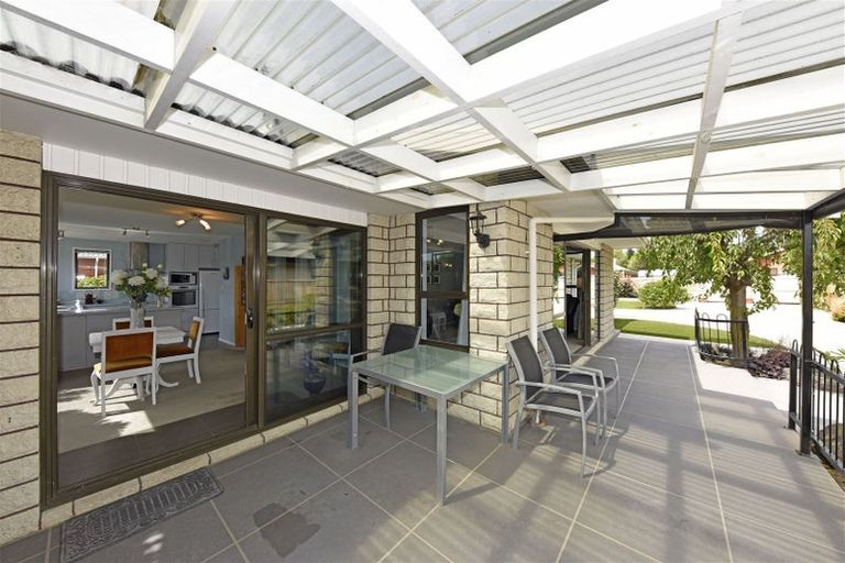 Photo of property in 11 Dalrye Place, Ilam, Christchurch, 8041