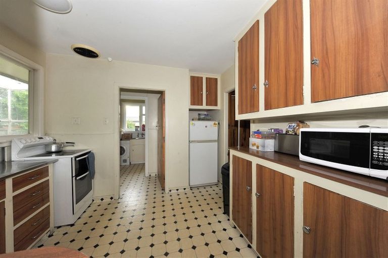 Photo of property in 2 Aileen Place, Upper Riccarton, Christchurch, 8041