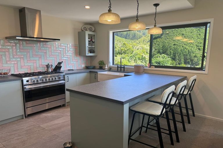 Photo of property in 26 Harbour View Heights, Picton, 7220