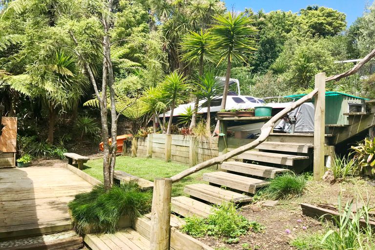 Photo of property in 7 Snowden Place, Raglan, 3225
