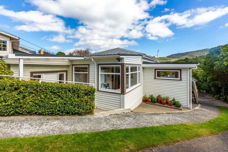 Photo of property in 10 Imlay Crescent, Ngaio, Wellington, 6035