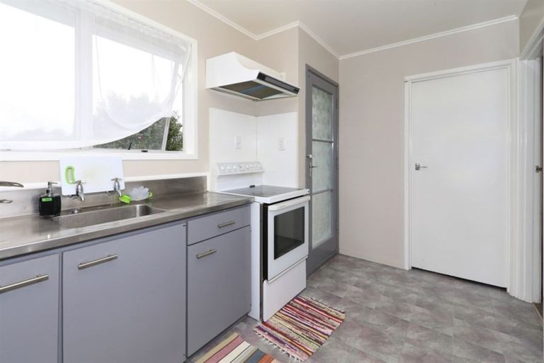 Photo of property in 7b Crescent Court, Melville, Hamilton, 3206