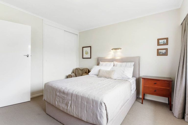 Photo of property in 2/6 Pine Terrace, Howick, Auckland, 2014