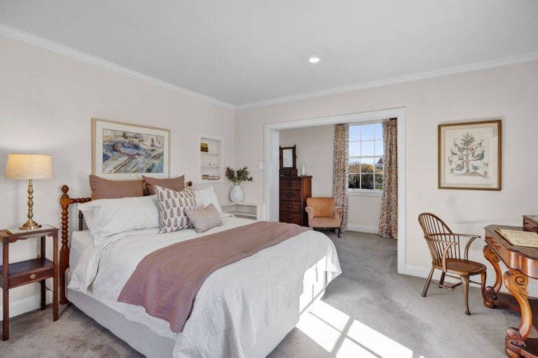 Photo of property in 91 Belt Road, New Plymouth, 4310