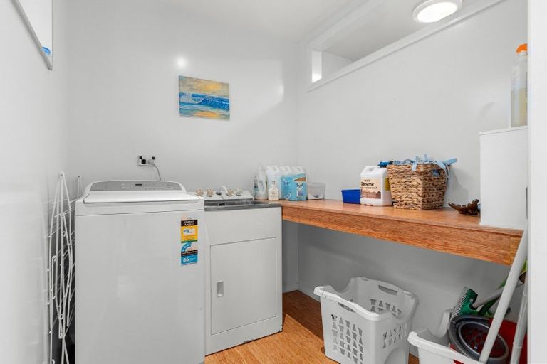 Photo of property in 26 Sunset Drive, Baylys Beach, Dargaville, 0377