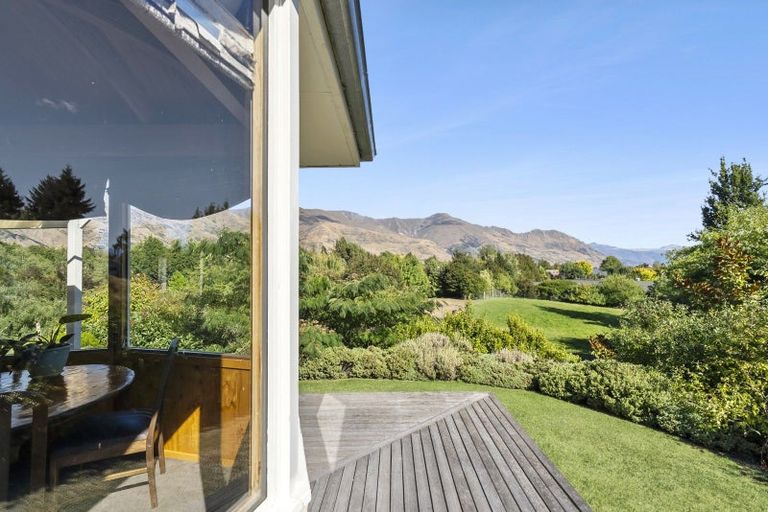 Photo of property in 42 Ballantyne Road, Wanaka, 9305