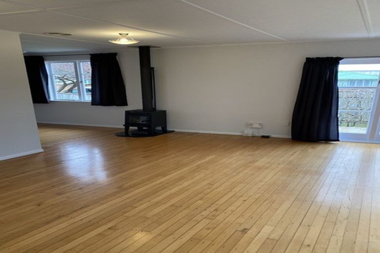 Photo of property in 65 Cruickshank Road, Clouston Park, Upper Hutt, 5018