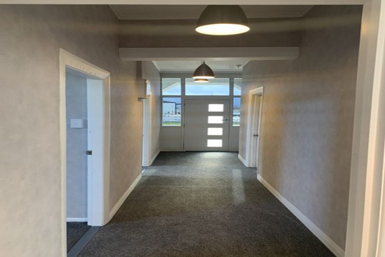 Photo of property in 87 Charlotte Street, Balclutha, 9230