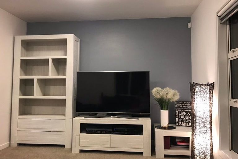 Photo of property in 45 Edinburgh Terrace, Berhampore, Wellington, 6023