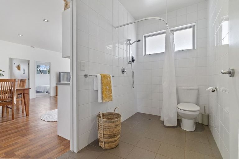 Photo of property in 316b Ocean Road, Whangamata, 3620