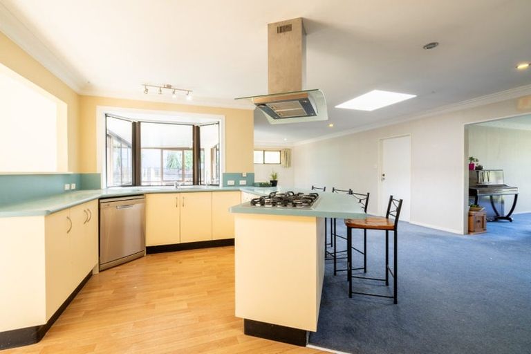 Photo of property in 63 Clifton Terrace, Fitzherbert, Palmerston North, 4410