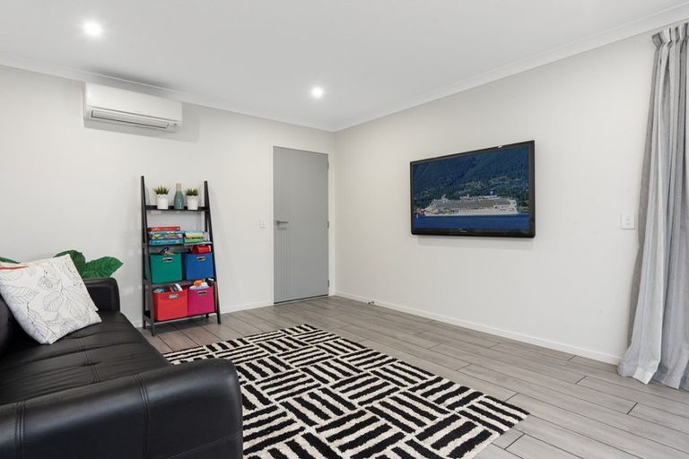 Photo of property in 2 Greystone Place, Omokoroa, 3114