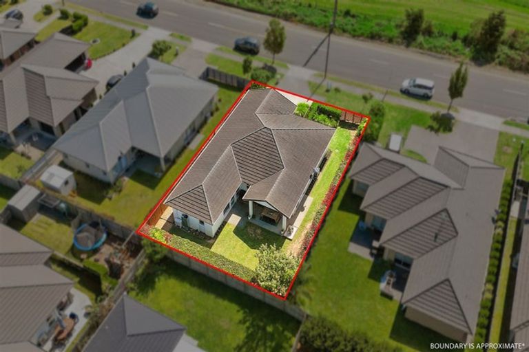 Photo of property in 176 Helenslee Road, Pokeno, 2472