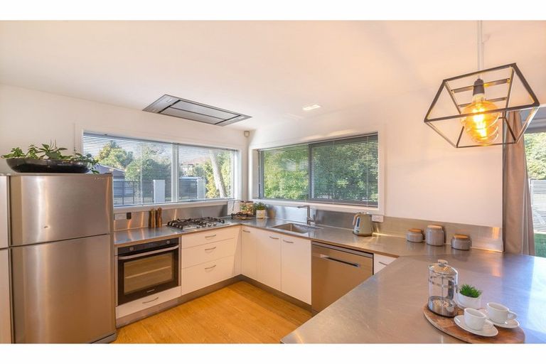 Photo of property in 1 Ferniehurst Street, Somerfield, Christchurch, 8024