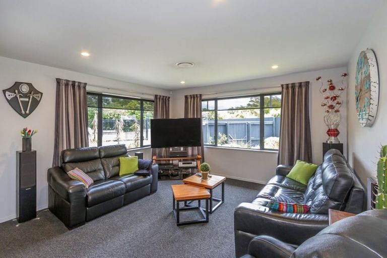 Photo of property in 68 Brookside Terrace, Bryndwr, Christchurch, 8053