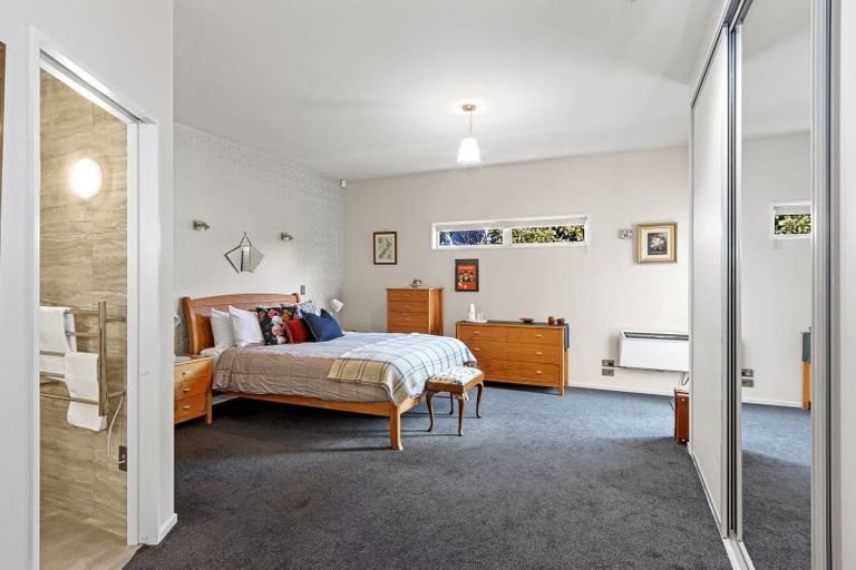 Photo of property in 11 Plynlimon Road, Fendalton, Christchurch, 8052