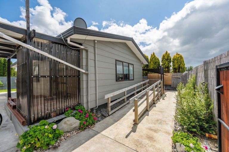 Photo of property in 1033 Sussex Street, Mayfair, Hastings, 4122