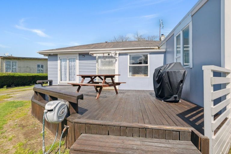 Photo of property in 10 Lear Street, Stratford, 4332