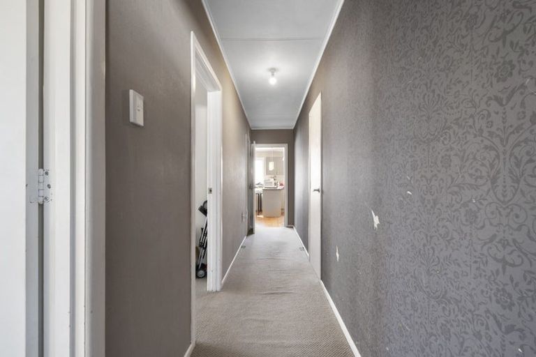 Photo of property in 5 Churchill Avenue, Feilding, 4702