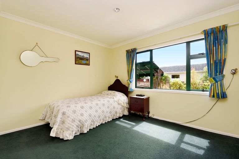 Photo of property in 10 Matuku Place, Atawhai, Nelson, 7010