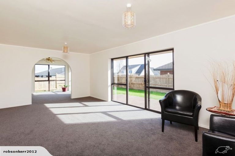 Photo of property in 3/133 Whitford Road, Somerville, Auckland, 2014