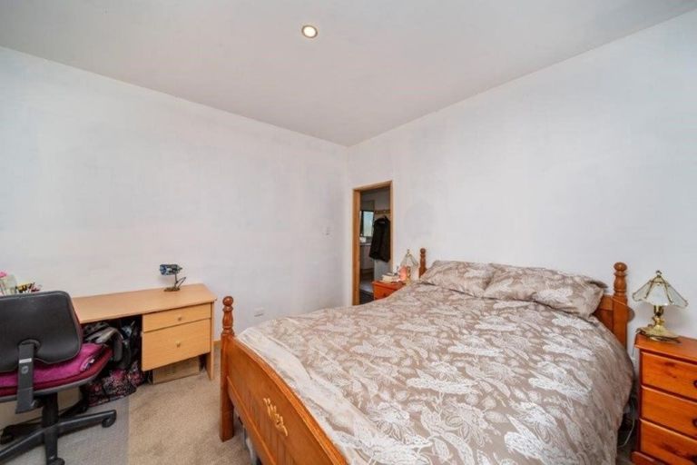 Photo of property in 2952 Eltham Road, Opunake, 4682