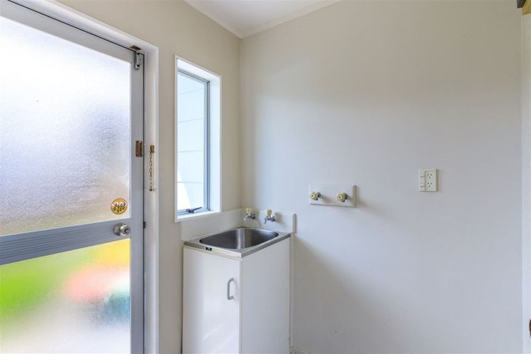 Photo of property in 124a Clevedon Road, Papakura, 2110