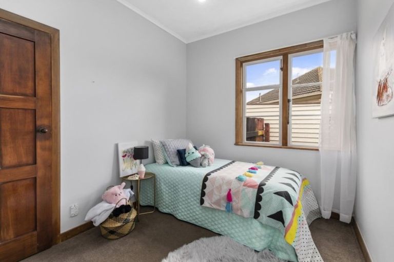 Photo of property in 77a Riverside Drive, Waiwhetu, Lower Hutt, 5010