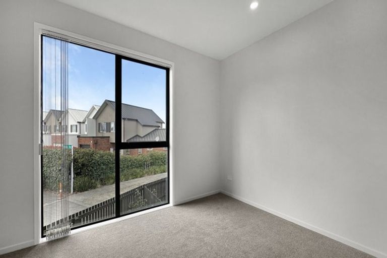 Photo of property in 5 Tima Lane, Mangere Bridge, Auckland, 2022
