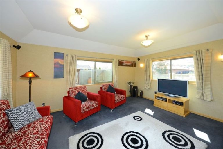 Photo of property in 40 Woodhurst Drive, Casebrook, Christchurch, 8051
