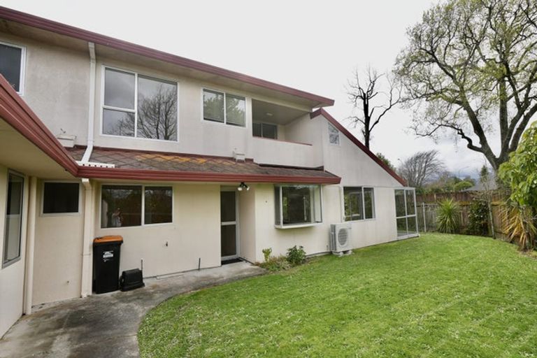 Photo of property in 122 Te Awe Awe Street, Hokowhitu, Palmerston North, 4410