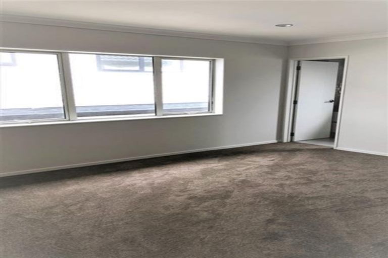 Photo of property in 29 Cooladawson Drive, Flat Bush, Auckland, 2019