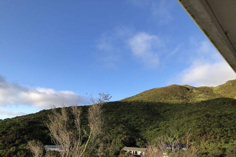 Photo of property in 5a Ngarimu Grove, Ngaio, Wellington, 6035