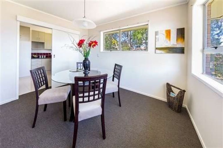 Photo of property in 1/5 Jellicoe Road, Manurewa, Auckland, 2102